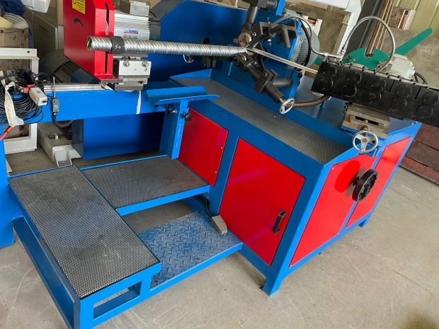 预应力金属波纹管设备